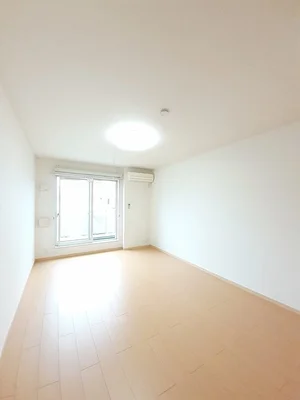 のマンスリーマンション・ウィークリーマンション「ハノン　カンタービレ 203・洋室(No.1327464)」メイン画像