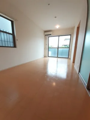 のマンスリーマンション・ウィークリーマンション「レガシーガーデンⅣ　Ｂ 101・洋室(No.1327490)」メイン画像