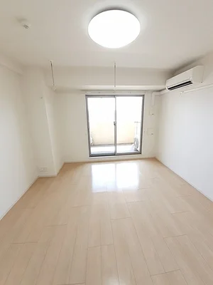 のマンスリーマンション・ウィークリーマンション「ケイマイティ　Ⅱ 808・洋室(No.1327506)」メイン画像