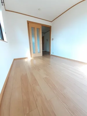 九州龍谷短期大学周辺のマンスリーマンション・ウィークリーマンション「フォレスト金の原Ⅱ 101・洋室(No.1327525)」メイン画像