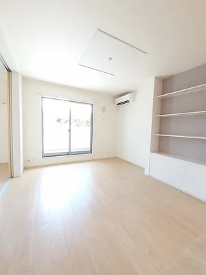 のマンスリーマンション・ウィークリーマンション「カーサ八万　Ⅱ 202・洋室(No.1327557)」メイン画像