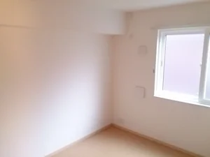 のマンスリーマンション・ウィークリーマンション「サンフラワー・ガーデン 103・洋室(No.1327618)」メイン画像