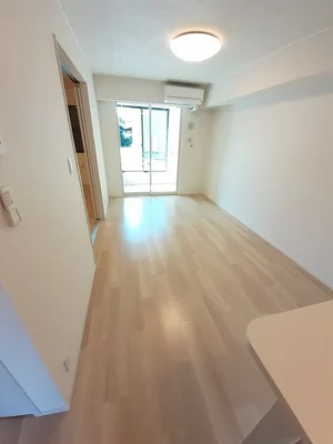 のマンスリーマンション・ウィークリーマンション「アラドハント　Ｂ 103・洋室(No.1327638)」メイン画像