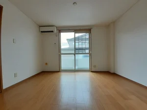 のマンスリーマンション・ウィークリーマンション「シャンブル・アロリＡ 102・洋室(No.1327832)」メイン画像