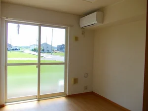 のマンスリーマンション・ウィークリーマンション「ラフレシールⅢ 103・洋室(No.1327846)」メイン画像