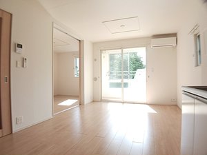 秋田県のマンスリーマンション・ウィークリーマンション「ルピナス・リオ 201・洋室(No.1327862)」メイン画像
