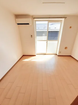 のマンスリーマンション・ウィークリーマンション「エルデムＺＥＮ　Ａ 201・洋室(No.1327872)」メイン画像