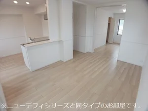 のマンスリーマンション・ウィークリーマンション「エレガンス　メゾン　Ⅰ 205・洋室(No.1327988)」メイン画像