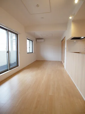 のマンスリーマンション・ウィークリーマンション「隼 201・洋室(No.1328049)」メイン画像