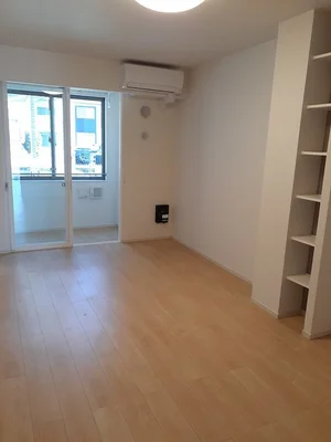 のマンスリーマンション・ウィークリーマンション「ルミエールⅢ 102・洋室(No.1328061)」メイン画像