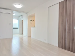 のマンスリーマンション・ウィークリーマンション「ベル　セゾン 102・洋室(No.1328077)」メイン画像