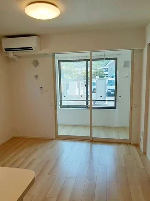 のマンスリーマンション・ウィークリーマンション「プログレス　Ⅱ 102・洋室(No.1328125)」メイン画像