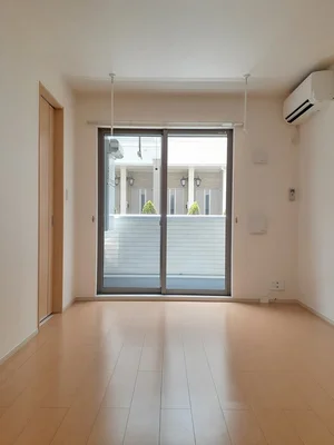 のマンスリーマンション・ウィークリーマンション「フィオーレ　ピアッツァ 104・洋室(No.1328163)」メイン画像