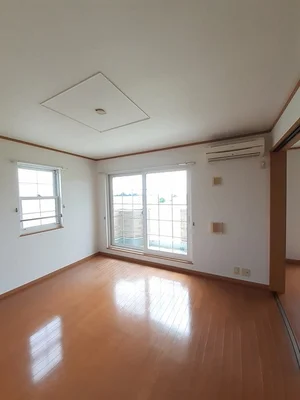 のマンスリーマンション・ウィークリーマンション「カーサ・プラテリーアＲ 203・洋室(No.1328193)」メイン画像