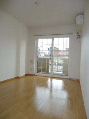 のマンスリーマンション・ウィークリーマンション「アンソレイエⅡ 103・洋室(No.1328229)」メイン画像