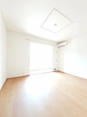 のマンスリーマンション・ウィークリーマンション「サンリット　ヴィラ 103・洋室(No.1328235)」メイン画像