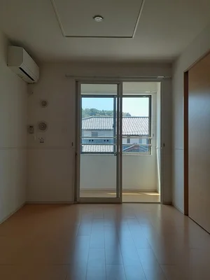 のマンスリーマンション・ウィークリーマンション「Ｍａｎｏｒ　Ｈｏｕｓｅ　Ｃ・Ｈ 202・洋室(No.1328257)」メイン画像