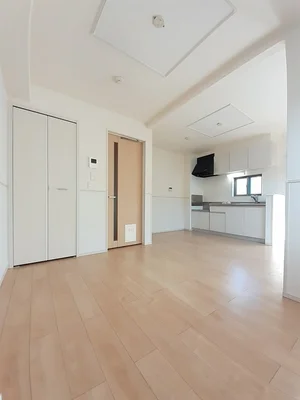 のマンスリーマンション・ウィークリーマンション「ジュネス　Ⅱ 102・洋室(No.1328291)」メイン画像