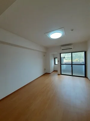 のマンスリーマンション・ウィークリーマンション「グレース栗林 702・洋室(No.1328366)」メイン画像