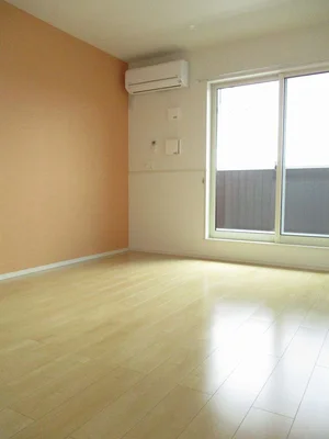 のマンスリーマンション・ウィークリーマンション「ノーベル　Ｂ棟 203・洋室(No.1328372)」メイン画像