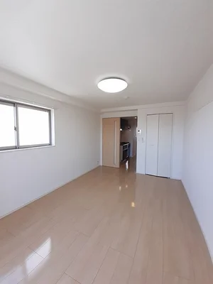 のマンスリーマンション・ウィークリーマンション「オンフォレスト芳泉 806・洋室(No.1328373)」メイン画像