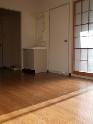 高知県立大学池キャンパス周辺のマンスリーマンション・ウィークリーマンション「エスポアール介良 101・洋室(No.1328380)」メイン画像