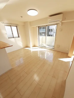 東京情報デザイン専門職大学周辺のマンスリーマンション・ウィークリーマンション「ＣＡＳＡ　ＣＡＲＯ 404・洋室(No.1328574)」メイン画像