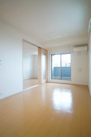 新松戸駅（千葉県）のマンスリーマンション・ウィークリーマンション「マリージョアⅡ 201・洋室(No.1328576)」メイン画像