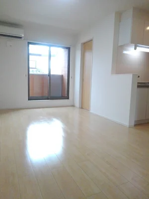 のマンスリーマンション・ウィークリーマンション「ベル・イースト 201・洋室(No.1328584)」メイン画像