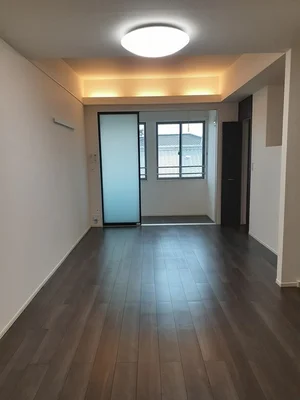 のマンスリーマンション・ウィークリーマンション「ローラン・ギャロス 202・洋室(No.1328635)」メイン画像