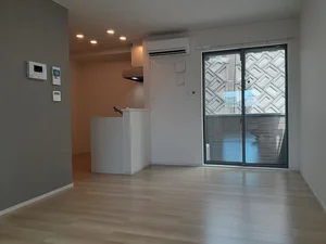 のマンスリーマンション・ウィークリーマンション「エクラ宝塚 102・洋室(No.1328639)」メイン画像