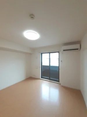 のマンスリーマンション・ウィークリーマンション「アムール・クロワール　Ａ 102・洋室(No.1328657)」メイン画像