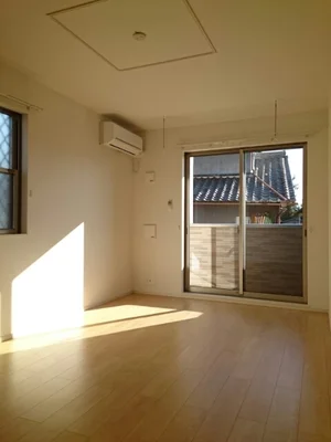 静岡県のマンスリーマンション・ウィークリーマンション「ＬＡＤＹＢＩＲＤ 102・洋室(No.1328663)」メイン画像