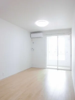 山形県立米沢女子短期大学周辺のマンスリーマンション・ウィークリーマンション「メゾン　ポライトリー 103・洋室(No.1328745)」メイン画像