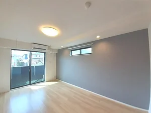 のマンスリーマンション・ウィークリーマンション「ホクレア　エコルⅢ 106・洋室(No.1328748)」メイン画像