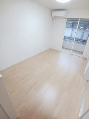 のマンスリーマンション・ウィークリーマンション「イヨマンテＡ 101・洋室(No.1328882)」メイン画像