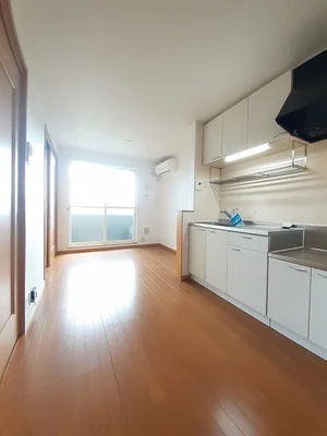 出雲市のマンスリーマンション・ウィークリーマンション「プランタン　ソレイユＣ 202・洋室(No.1328888)」メイン画像