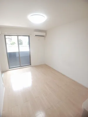 福山市のマンスリーマンション・ウィークリーマンション「リヴァーサイドＭⅢ 104・洋室(No.1328902)」メイン画像