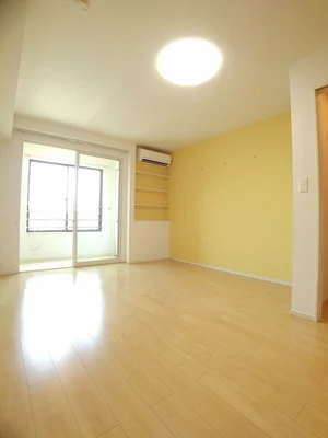 のマンスリーマンション・ウィークリーマンション「ガーデンヒルズＢ 202・洋室(No.1328923)」メイン画像