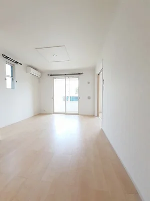 のマンスリーマンション・ウィークリーマンション「カーサミニョン 101・洋室(No.1328938)」メイン画像