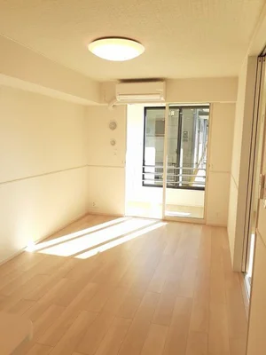 のマンスリーマンション・ウィークリーマンション「ルル・フルール　Ⅰ 102・洋室(No.1328969)」メイン画像