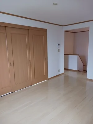 のマンスリーマンション・ウィークリーマンション「プロムナードヒルズ 203・洋室(No.1328985)」メイン画像