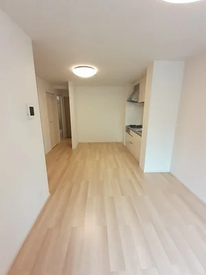 のマンスリーマンション・ウィークリーマンション「サイドポート 103・洋室(No.1329021)」メイン画像