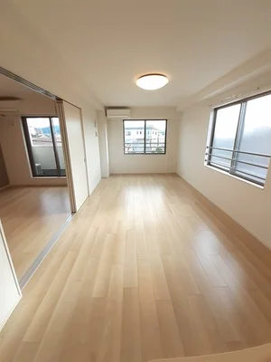 のマンスリーマンション・ウィークリーマンション「Ｉ・ＶＩＬＬＡＧＥ大手町　Ａ 306・洋室(No.1329022)」メイン画像