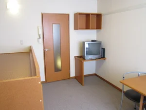 のマンスリーマンション・ウィークリーマンション「レオパレス下館小川 203(No.1329274)」メイン画像