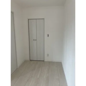 家具設置前のお部屋の画像になります