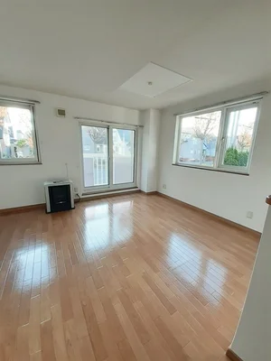 のマンスリーマンション・ウィークリーマンション「グラナリーフォレスト 102・洋室(No.1329367)」メイン画像