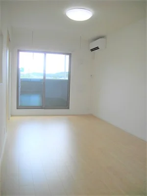 のマンスリーマンション・ウィークリーマンション「ルミエール・ロゼⅡ 305・洋室(No.1329399)」メイン画像