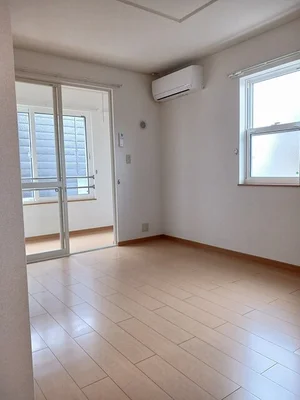 のマンスリーマンション・ウィークリーマンション「Ｆｏｒｅｓｔ　Ｎｉｎｏ 103・洋室(No.1329414)」メイン画像