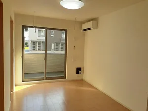 のマンスリーマンション・ウィークリーマンション「Ｃｒｅａｔｉｏｎ　Ⅲ 102・洋室(No.1329446)」メイン画像